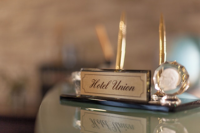 ユニオンホテルバイTM