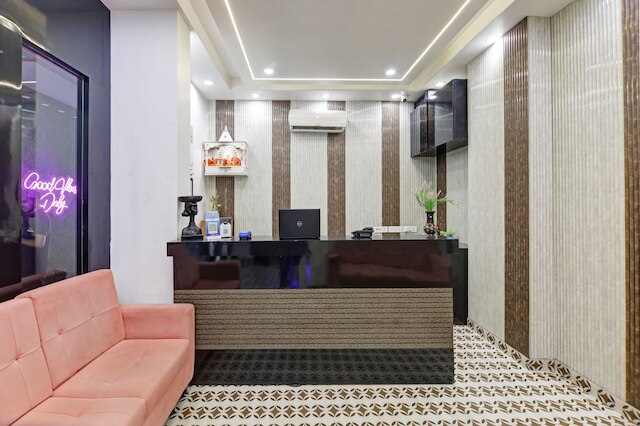 ホテル ザ・ラサ カンティ ナガール