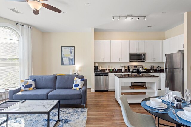 キング ベッド ウォーク スコア 91 ニア キング セント クロース トゥ DC