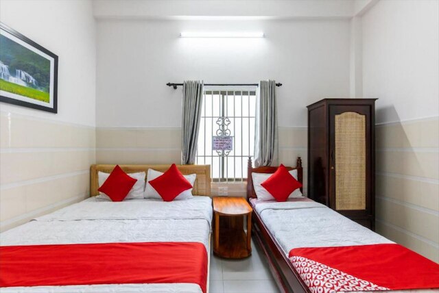 ボング・ハウス・ホームステイ 2