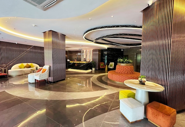 ハヤット スカイ タワーズ