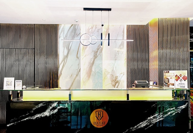 ハヤット スカイ タワーズ