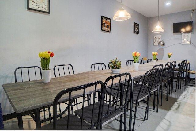 ホテル O ファイネスト ハウス ニア アンプラス バス ターミナル