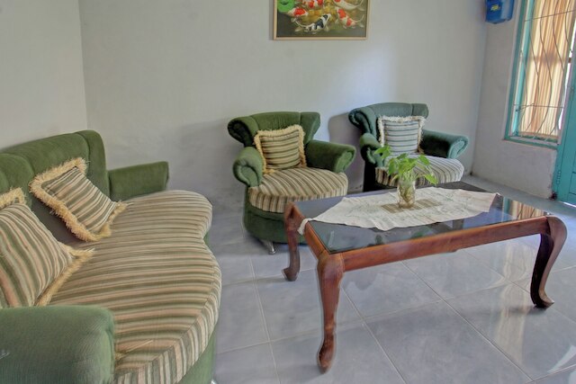 OYO  92825 カマル ロンボク