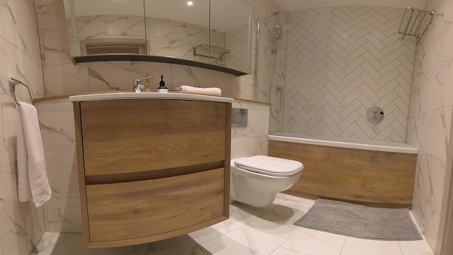 ラグジュアリー スタニング  2ベッド アパートメント シティ センター