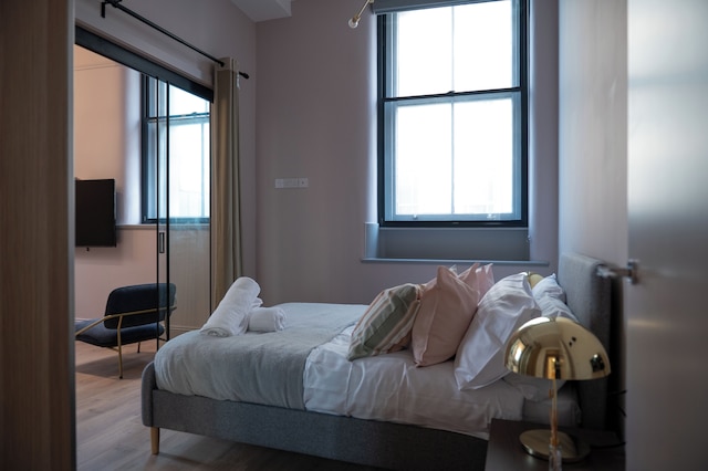 ラグジュアリー スタニング  2ベッド アパートメント シティ センター