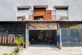 ホテル O ペンギナパン シャリア ファスター イン