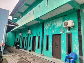 ホテル O ナニー アソカ シャリア ニア アニョン カフェ スタジオ