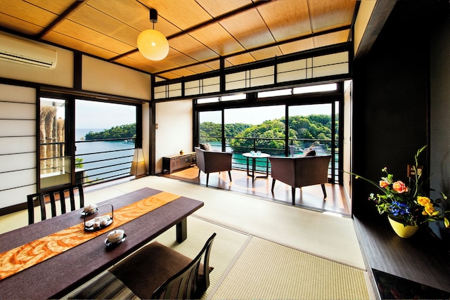 能登 九十九湾百楽荘