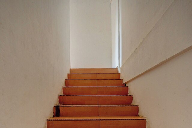 ホテル O ペリタ ステイ ニア アヌグラ シナール ラウタン