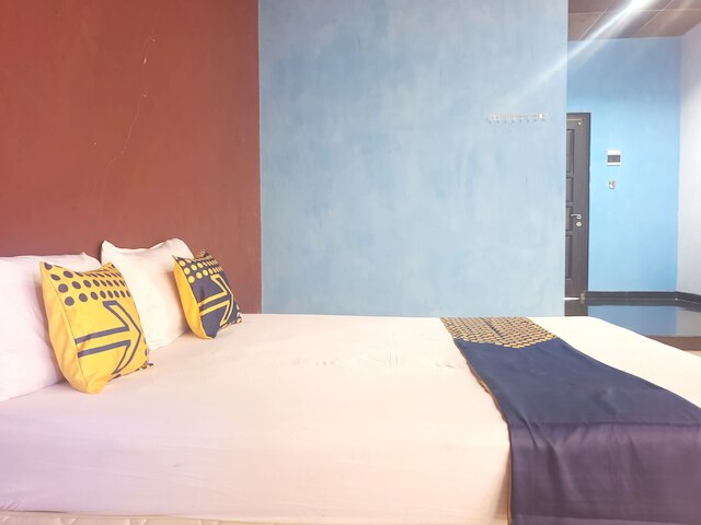 OYO ライフ 92842 ホームステイ バレアルジョサリ