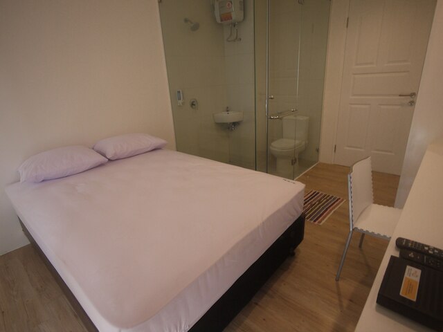 ルマ・カユ・マニス・ビンタロ