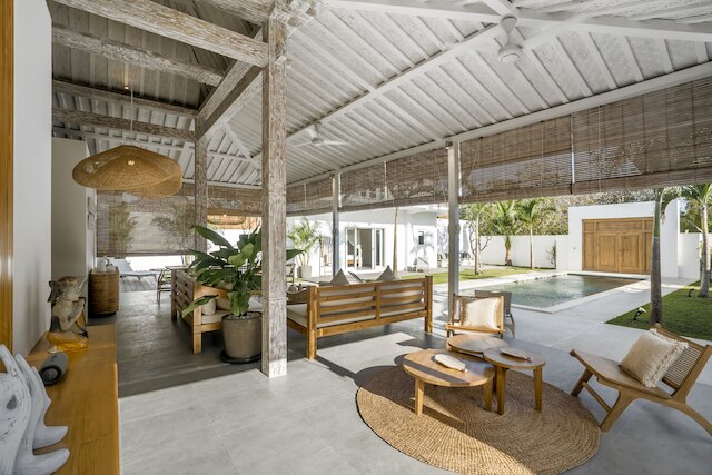 ヴィラ シュルガ ジュリー バイ アルフレッド イン バリ