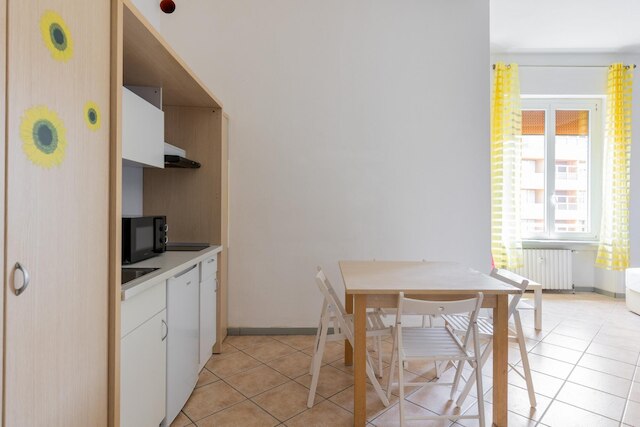 サンフラワー スタジオ バイ ワンダフル イタリー