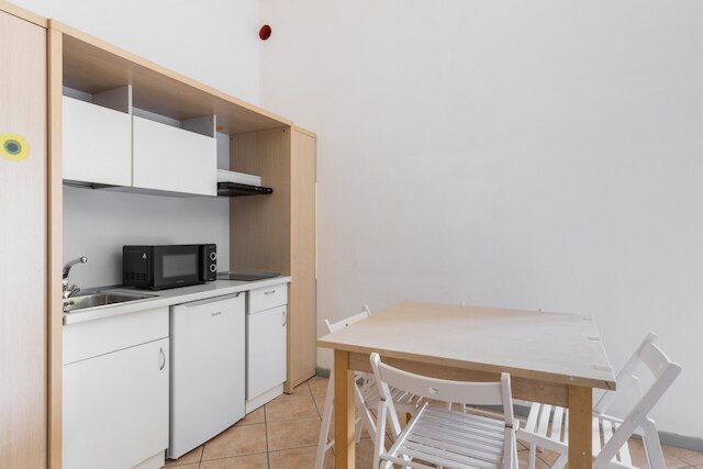 サンフラワー スタジオ バイ ワンダフル イタリー