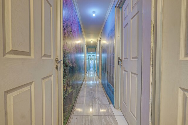 スーパー OYO ライフ 92877 ホテル レインボー 7296