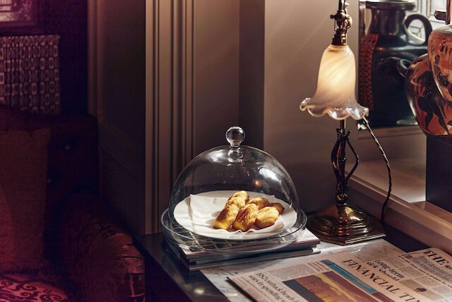 アット・スローン