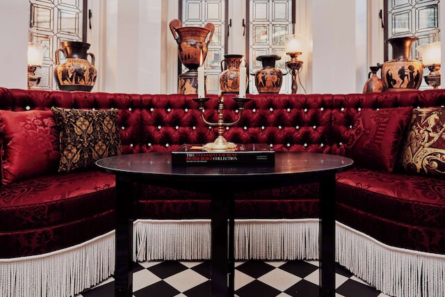 アット・スローン