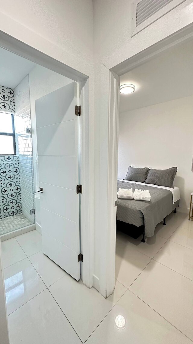 アロジオウィンウッドパーキングランドリーワイファイ