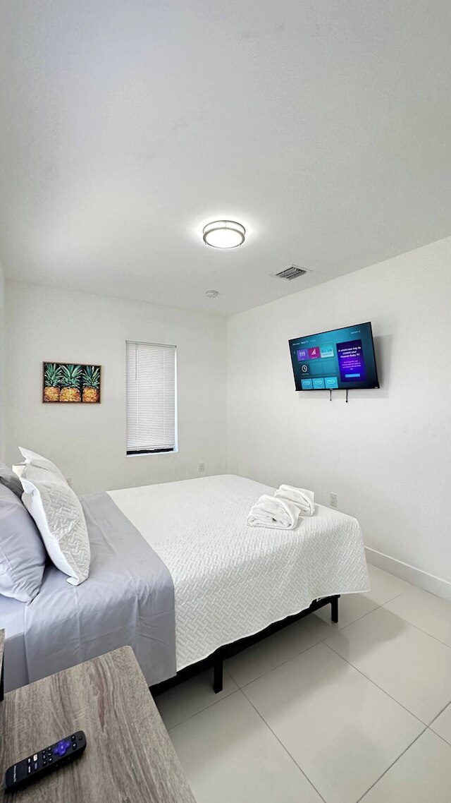 アロジオウィンウッドパーキングランドリーワイファイ