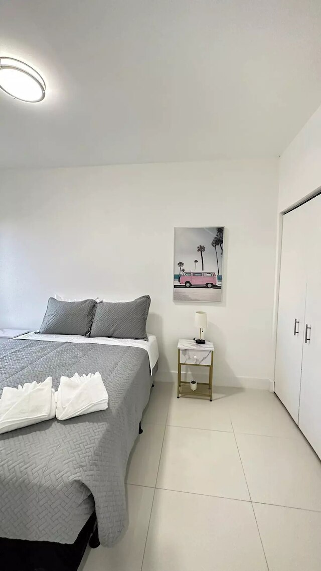 アロジオウィンウッドパーキングランドリーワイファイ