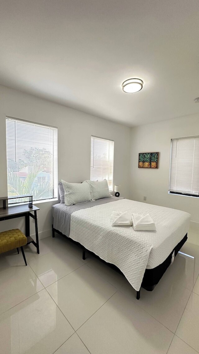 アロジオウィンウッドパーキングランドリーワイファイ