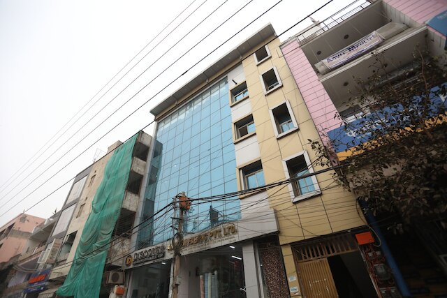 ホテルラソイン・トゥグルカバド