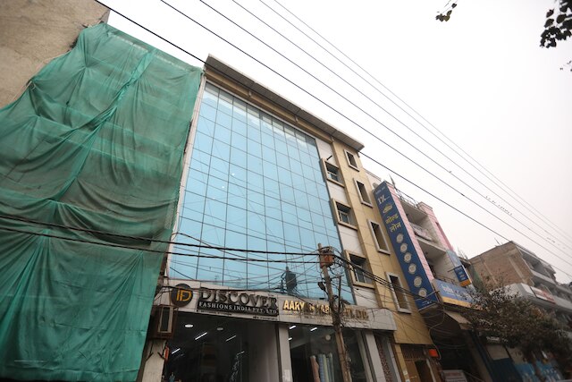 ホテルラソイン・トゥグルカバド