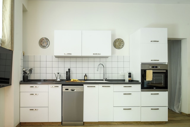 シンプルリビングインテルアビブバイシーエヌレント