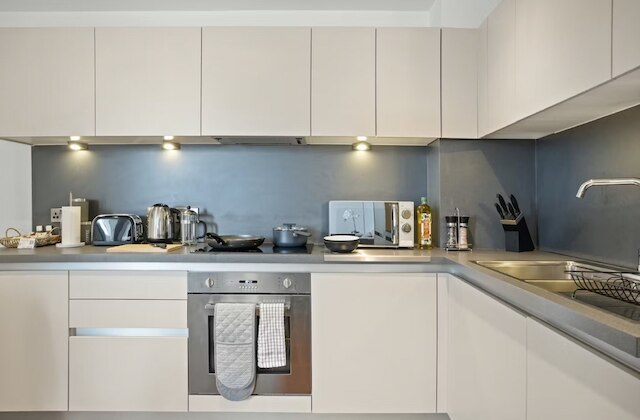 インビティング 2  ベッド  アパートメント イン マンチェスター