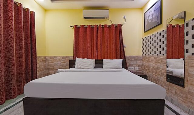 ファブホテル ウトサブ 宮殿ホテル