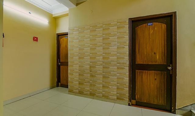 ファブエクスプレス エライト レジデンシー