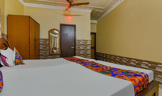 ファブエクスプレス エライト レジデンシー