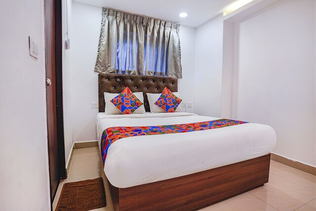 ファブホテル アース