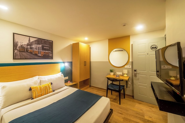 オリーブ ジップ リッチモンド サークル バイ エンバシー グループ