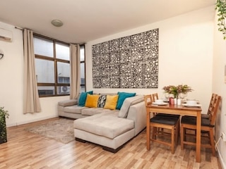 コージー ベン イェフダ ハイダウェイ-テル アビブ レンタル