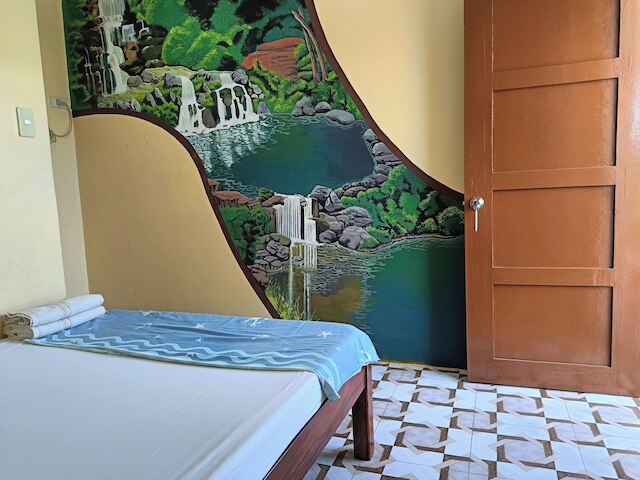 アレン マリー シップハウス パワード バイ ココテル