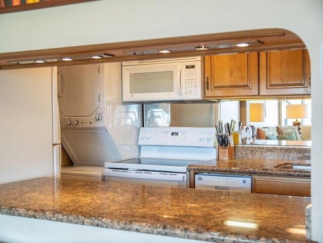 カマオレビーチロワイヤル 307 1 ベッドルーム コンド