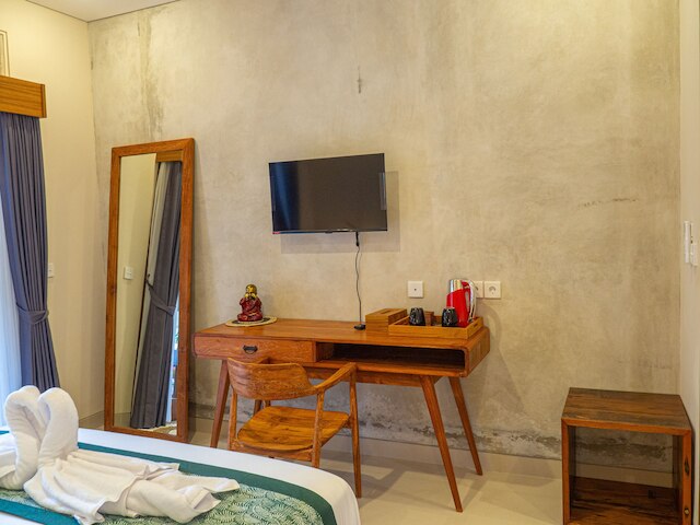 アルマスタウブド