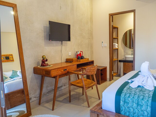 アルマスタウブド