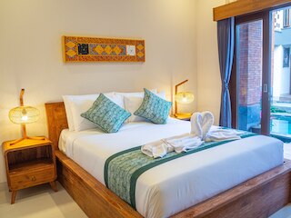 アルマスタウブド