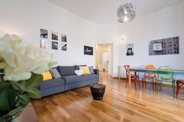 ノータミ - チンクエヴィエ トップフロアシティーセンター