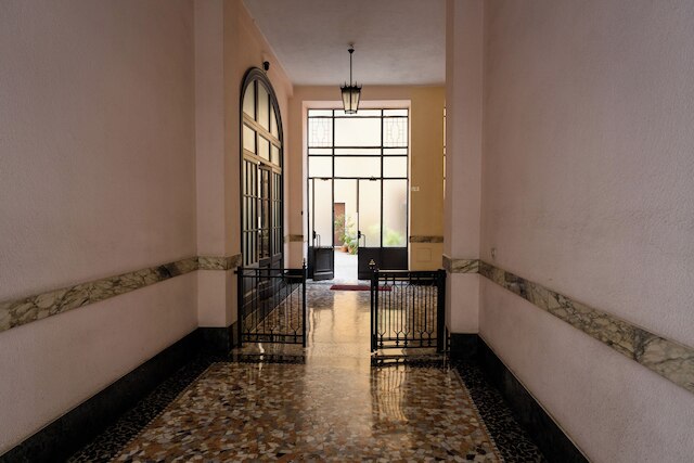 ノータミ - チンクエヴィエ トップフロアシティーセンター