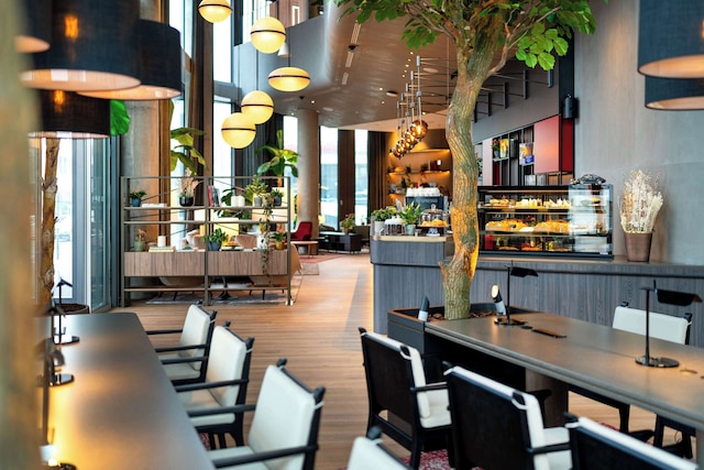 ラディソン ブル ホテル アット ポルシェ デザイン タワー シュトゥットガルト