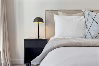 サニー&スペイシャス イン ワイニヤード クォーター