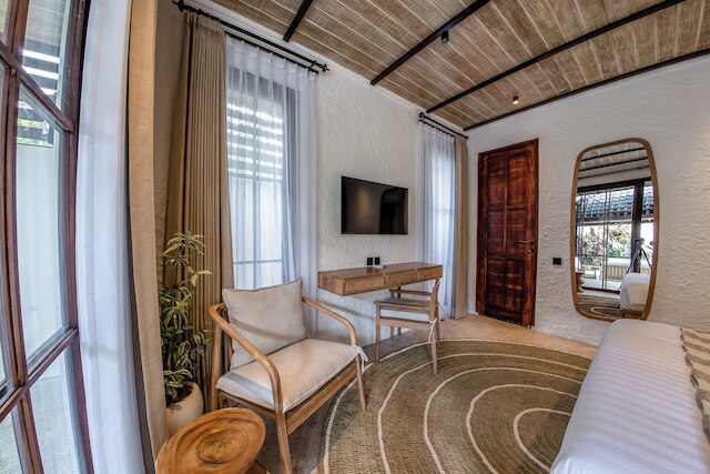 プトゥリ サルジュ ヴィラ by EVDEkimi - シーニック テラス イン ジ アーティスティック ハート オブ ウブド