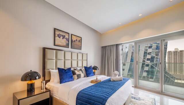 マンジル - デザイナー 1 BR アパート ニア ブルジ & ドバイ モール