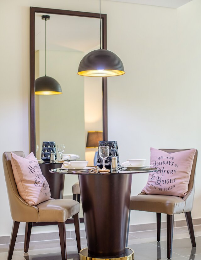 マンジル - デザイナー 1 BR アパート ニア ブルジ & ドバイ モール