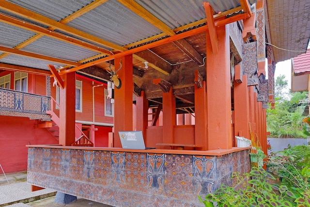 ホテル O タット バラ ホームステイ ニア トンコナン パユン パンデン