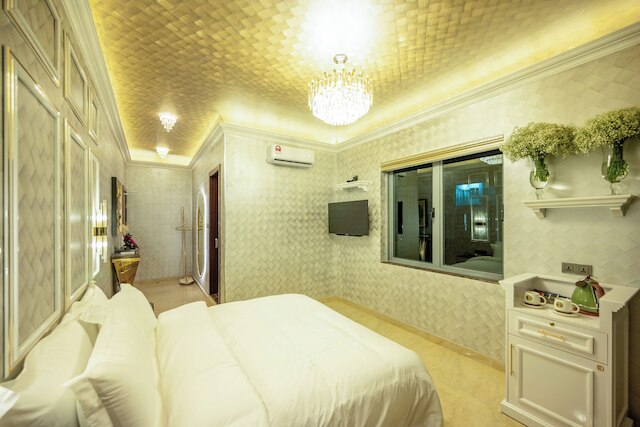 リッツ レジデンス @ イマゴ モール ロフト B